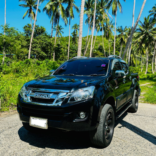 Isuzu D-max Black 2015
