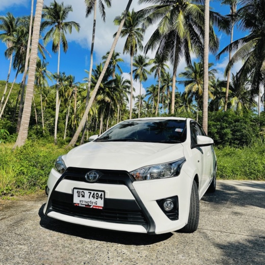 Toyota Yaris White 2017