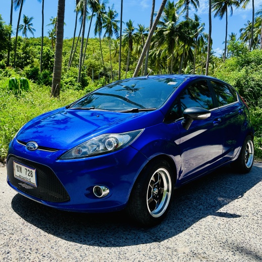 Ford Fiesta Blue 2015