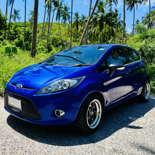 Ford Fiesta Blue 2015