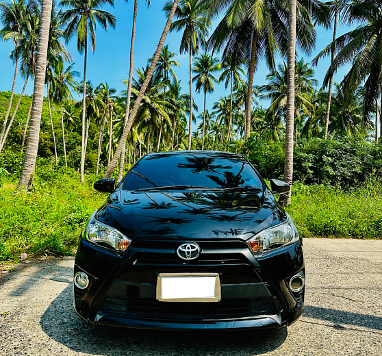 Rental Toyota Yaris HB Black 2017 Koh Samui