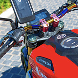 Honda CB 150R Red