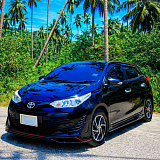 Toyota - Yaris HB Black
