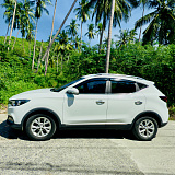 MG ZS White