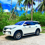 Toyota - Fortuner White