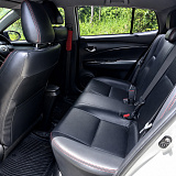 Toyota - Yaris HB White