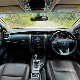 Toyota - Fortuner White